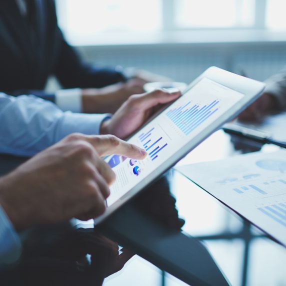 Data Reporting and Analytics System for "Vestrum Health"