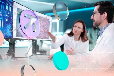 EN: Biotechnology specialists analyzing digital data, charts, and production metrics to optimize biopharmaceutical manufacturing on modern computer monitors.